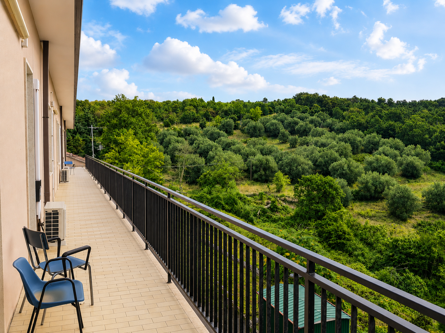 Vista del verde e del parco di Villa Serena